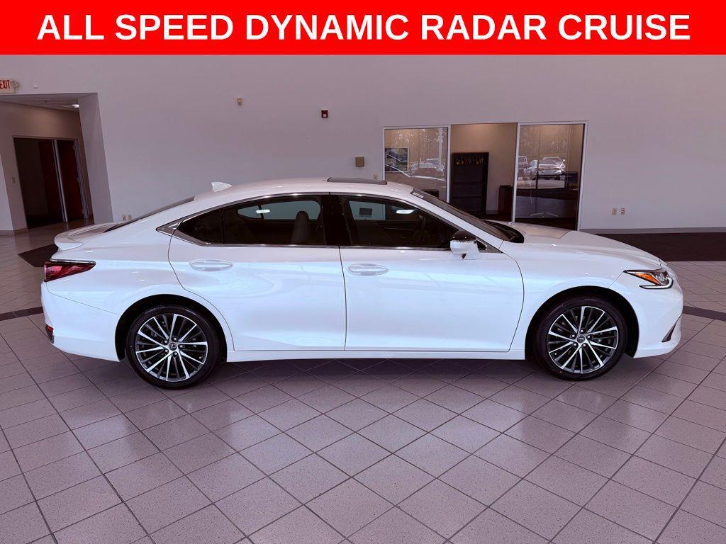 used 2025 Lexus ES 300h car, priced at $44,888