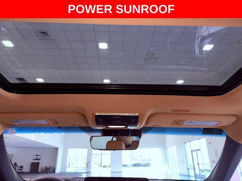 used 2025 Lexus ES 300h car, priced at $43,988