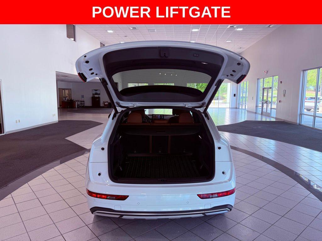used 2021 Audi Q5 car, priced at $28,888