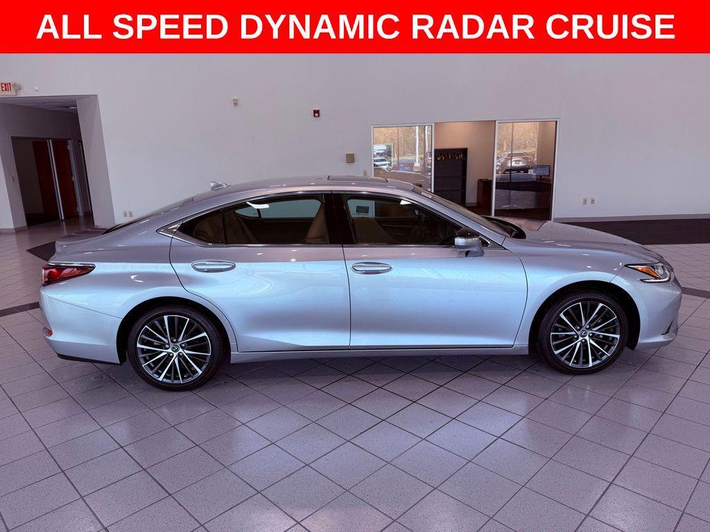used 2025 Lexus ES 350 car, priced at $44,888