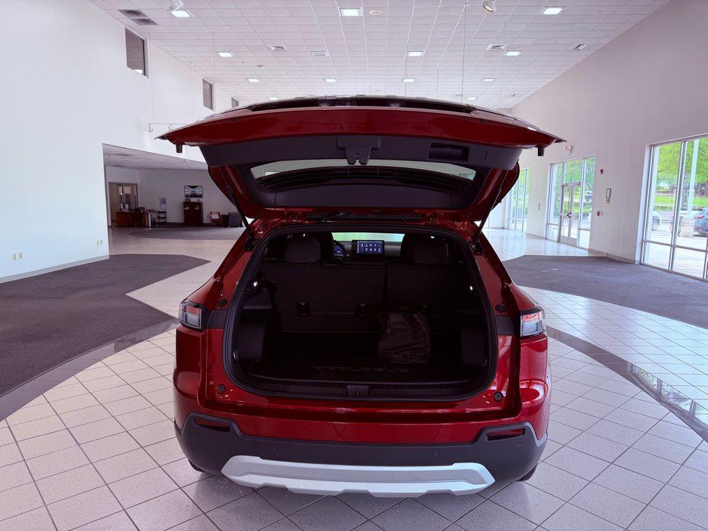 used 2025 Honda Prologue car, priced at $25,888