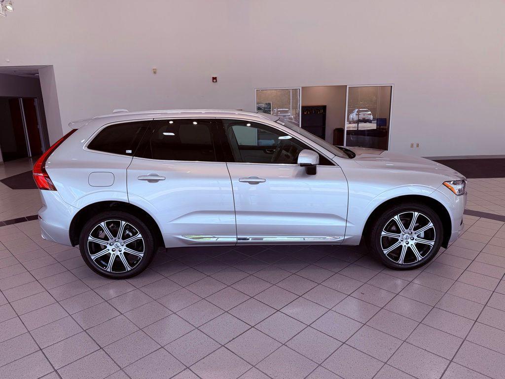 used 2021 Volvo XC60 car, priced at $29,988