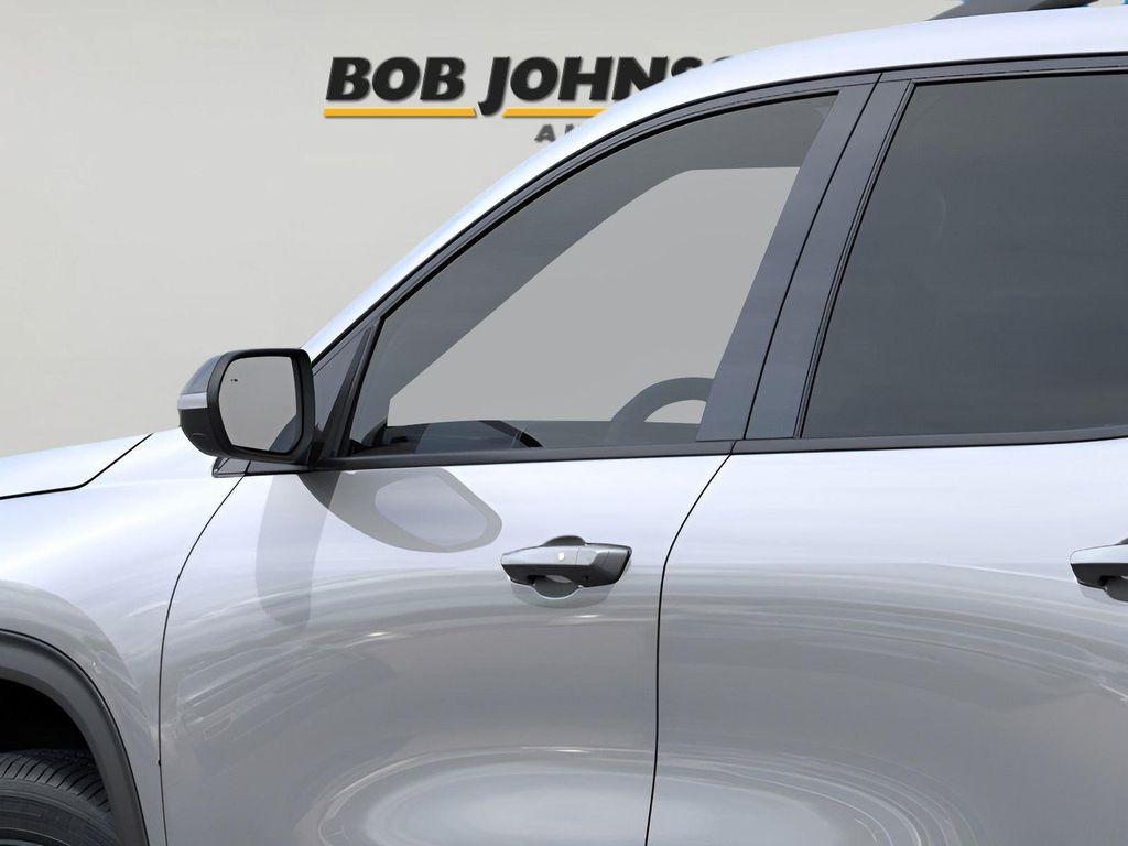 new 2026 Chevrolet Traverse car, priced at $49,075