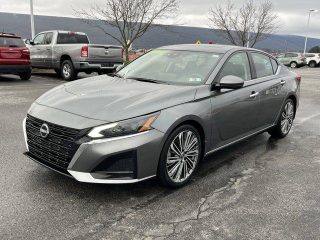 used 2023 Nissan Altima car, priced at $22,500