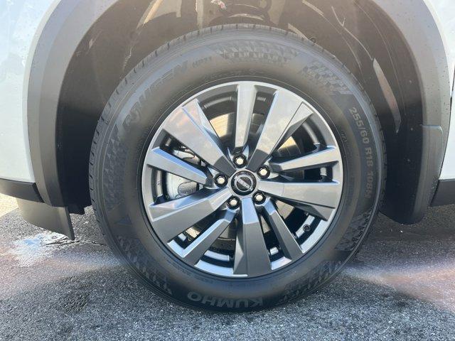 new 2025 Nissan Pathfinder car, priced at $38,000