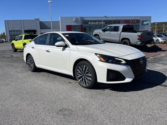 new 2025 Nissan Altima car, priced at $30,800