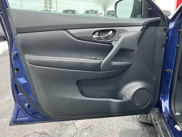 used 2017 Nissan Rogue car, priced at $13,300