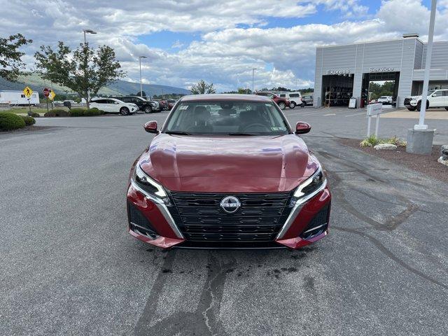 new 2025 Nissan Altima car, priced at $28,000