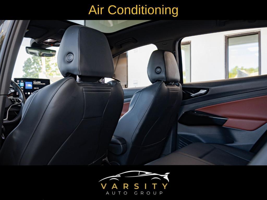 used 2021 Volkswagen ID.4 car, priced at $18,521