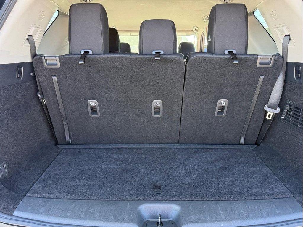 used 2024 Nissan Pathfinder car, priced at $28,999