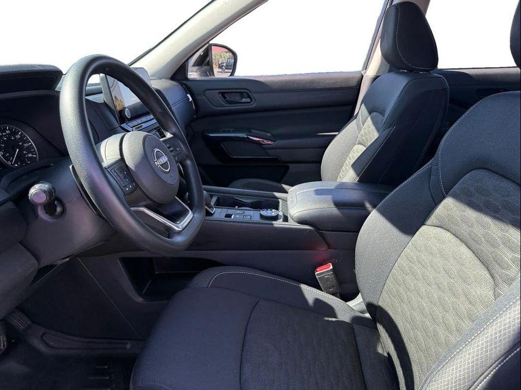 used 2024 Nissan Pathfinder car, priced at $28,999