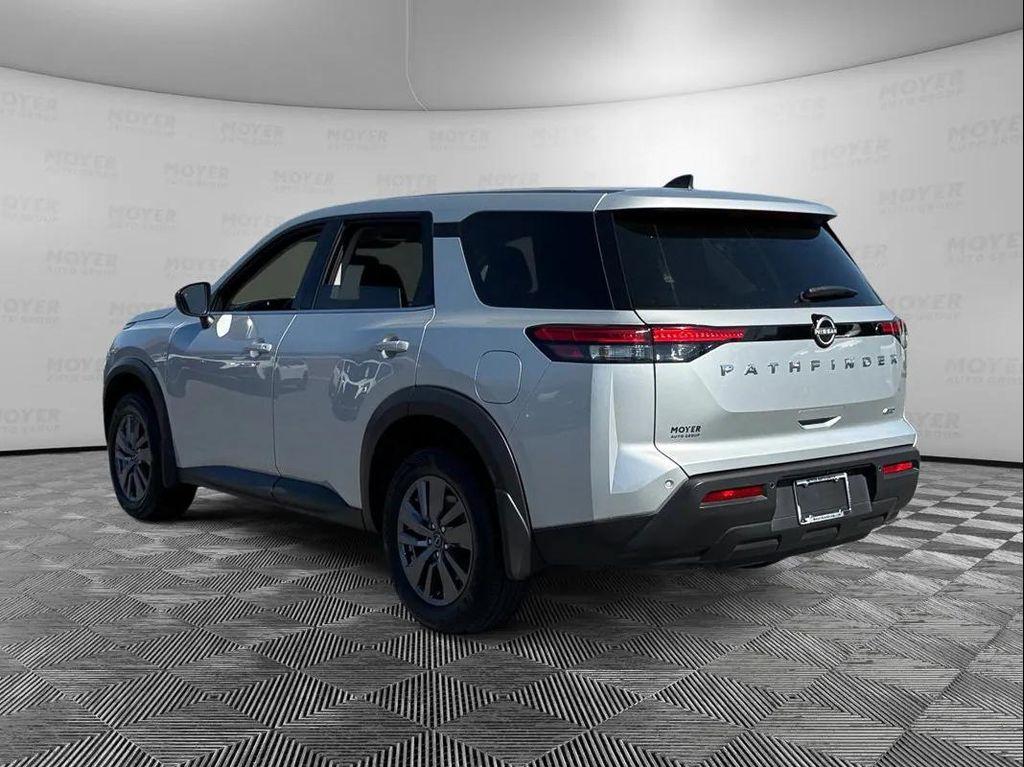 used 2024 Nissan Pathfinder car, priced at $28,999