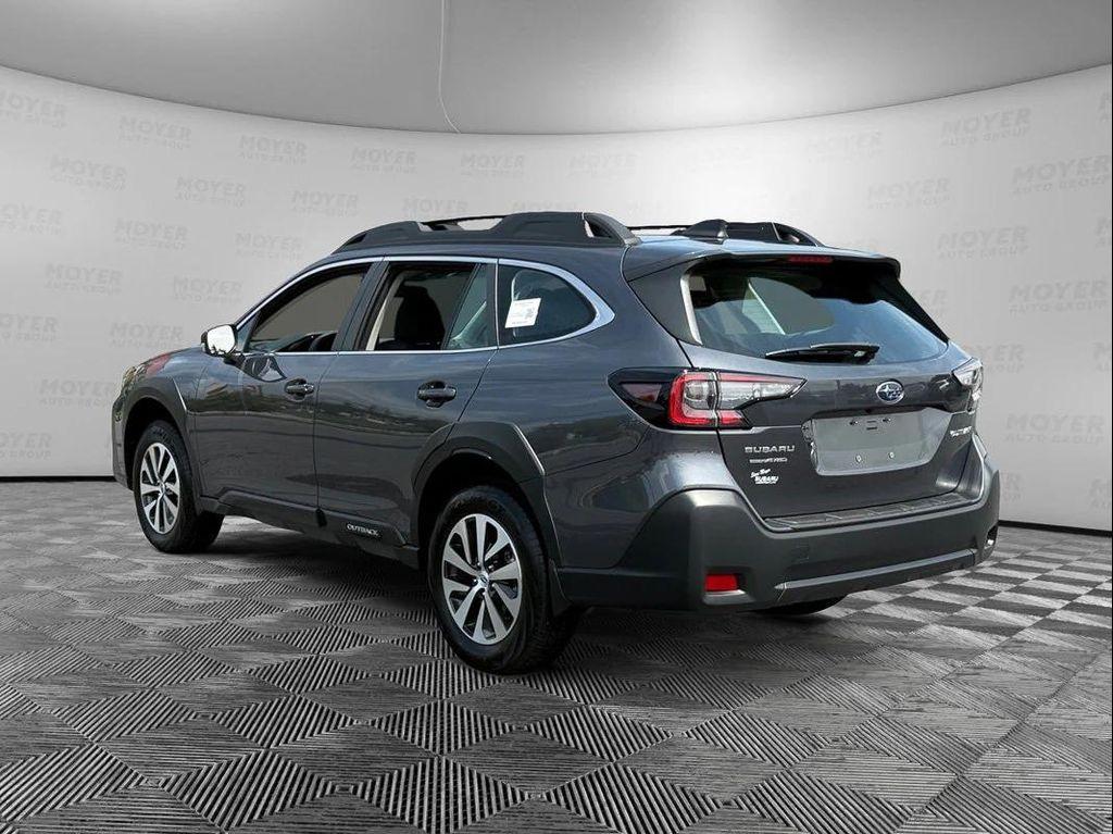 used 2025 Subaru Outback car, priced at $27,999
