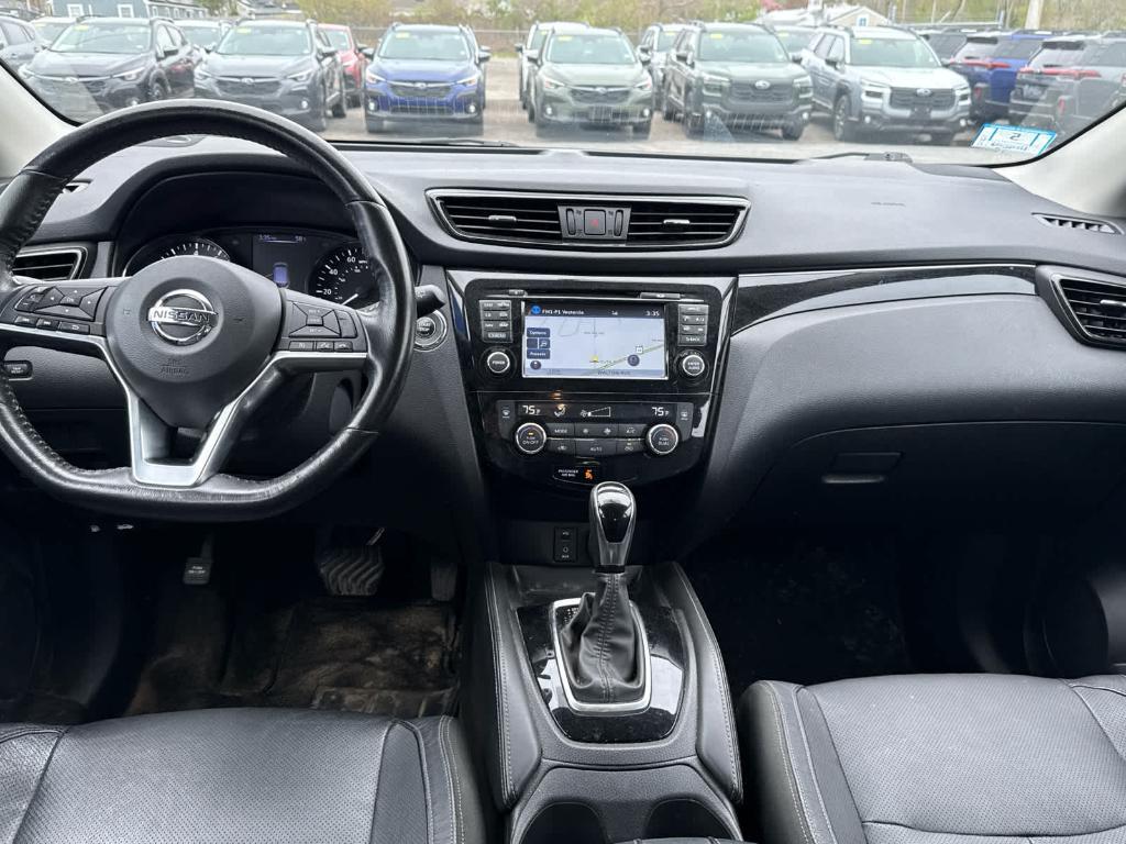 used 2017 Nissan Rogue Sport car, priced at $15,356