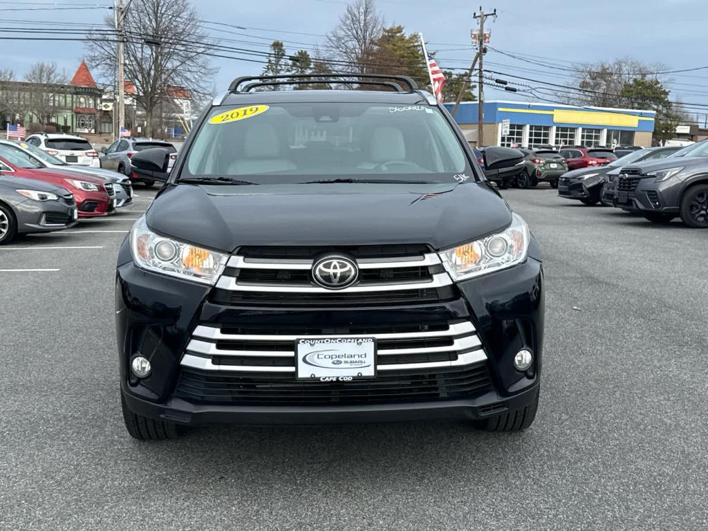 used 2019 Toyota Highlander car, priced at $26,998