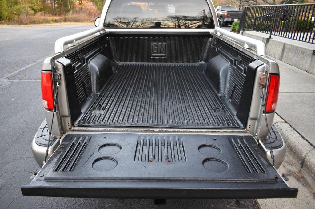 used 2001 GMC Sonoma car, priced at $9,990