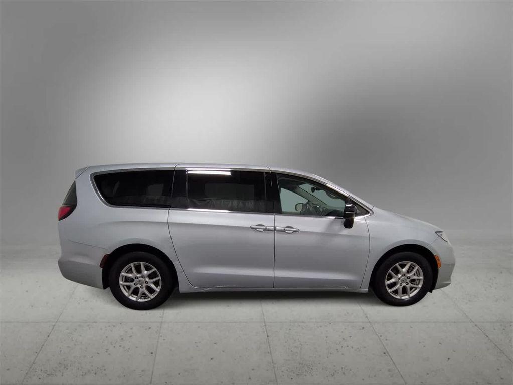 used 2024 Chrysler Pacifica car, priced at $28,101
