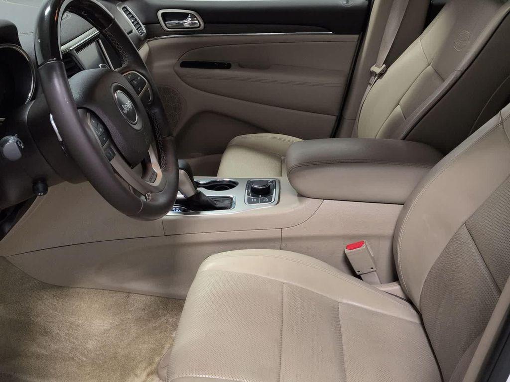 used 2016 Jeep Grand Cherokee car, priced at $17,503