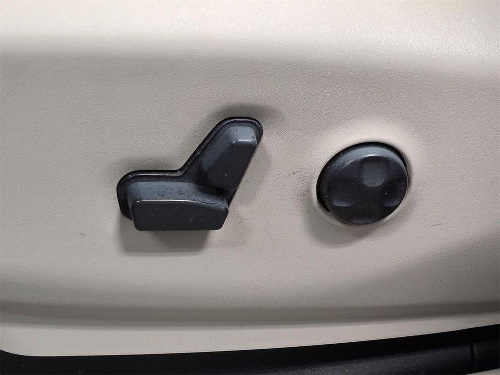 used 2017 Chrysler Pacifica car, priced at $13,718