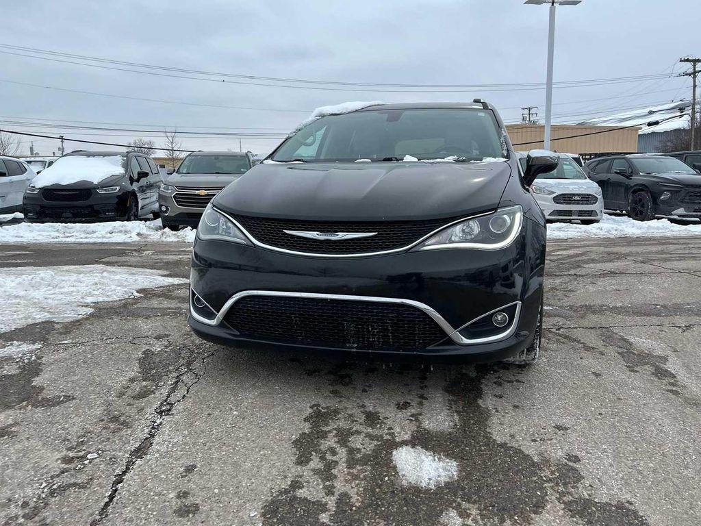 used 2017 Chrysler Pacifica car, priced at $13,529