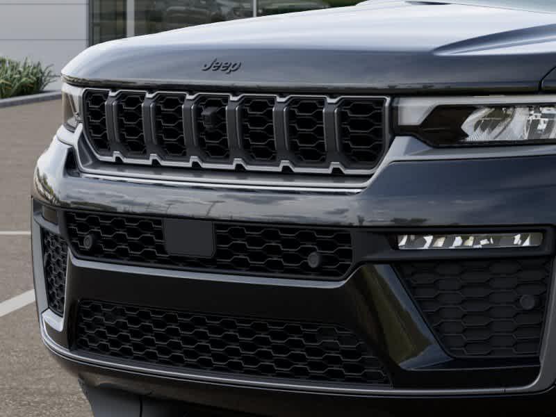 new 2026 Jeep Grand Cherokee car, priced at $51,571