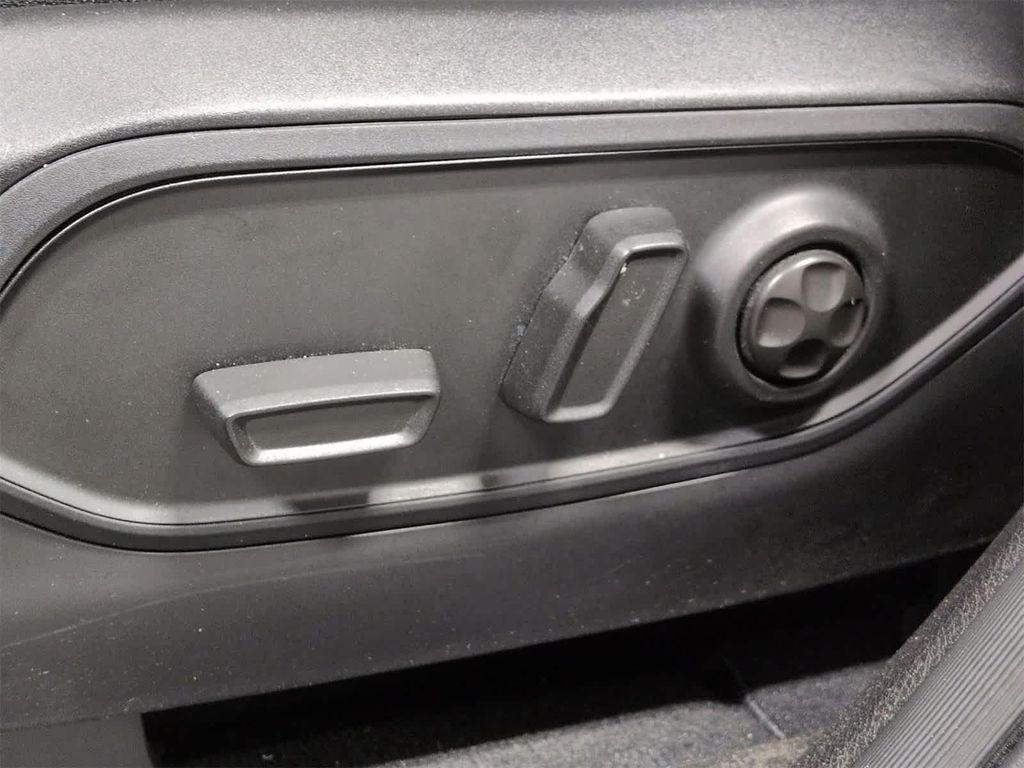 used 2023 Jeep Grand Cherokee L car, priced at $35,068