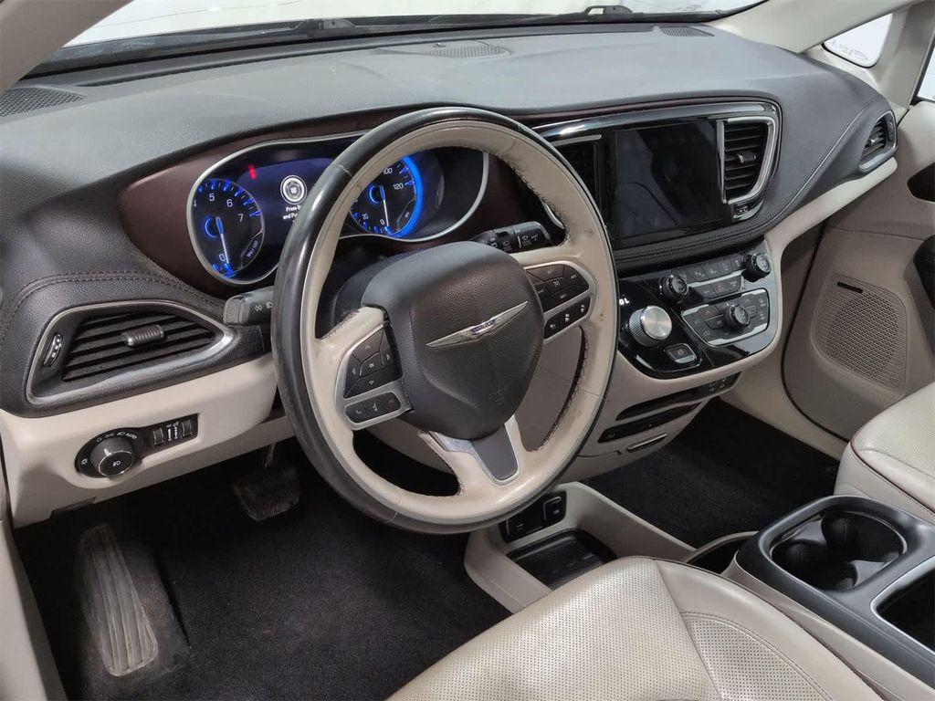 used 2019 Chrysler Pacifica car, priced at $18,338