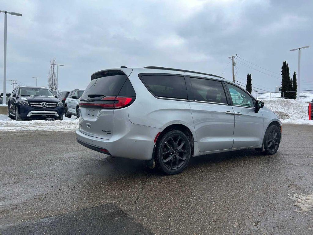 used 2023 Chrysler Pacifica car, priced at $34,995