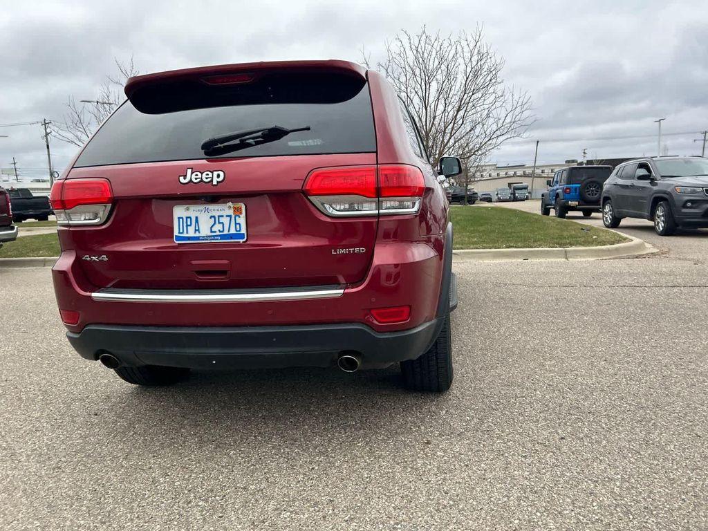 used 2014 Jeep Grand Cherokee car, priced at $10,875