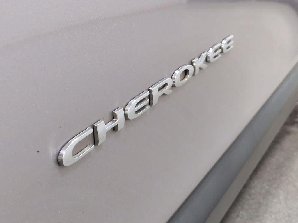 used 2018 Jeep Cherokee car, priced at $12,258
