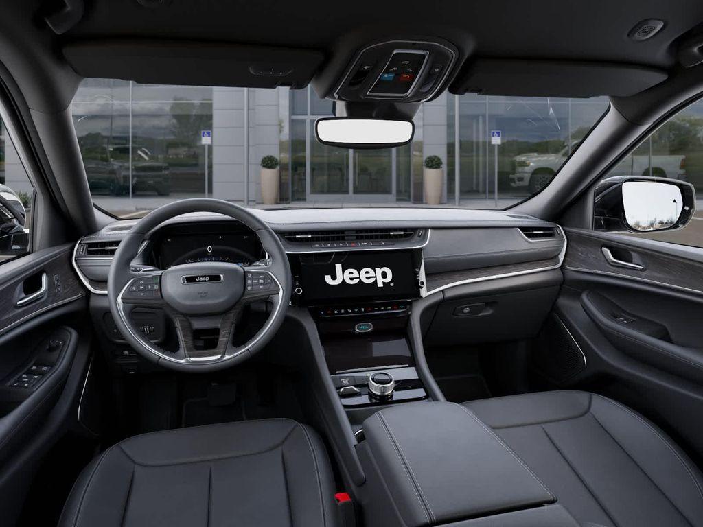 new 2026 Jeep Grand Cherokee car, priced at $45,039