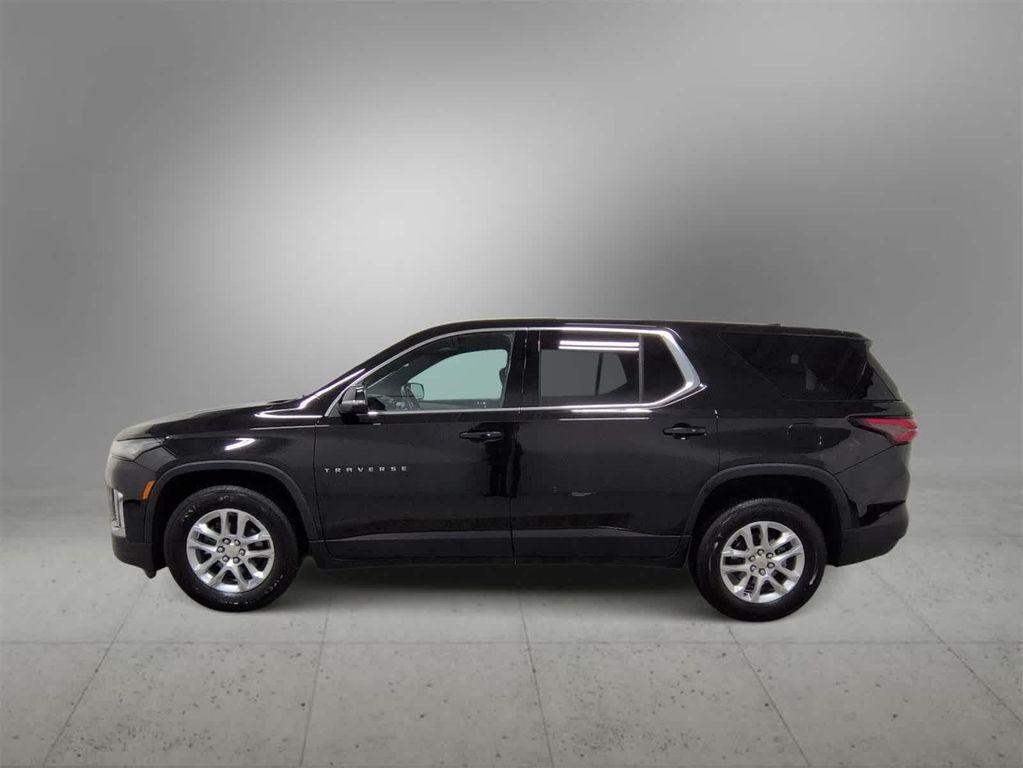 used 2023 Chevrolet Traverse car, priced at $20,095