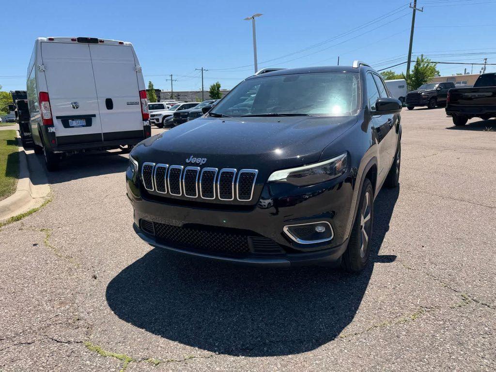 used 2019 Jeep Cherokee car, priced at $19,473