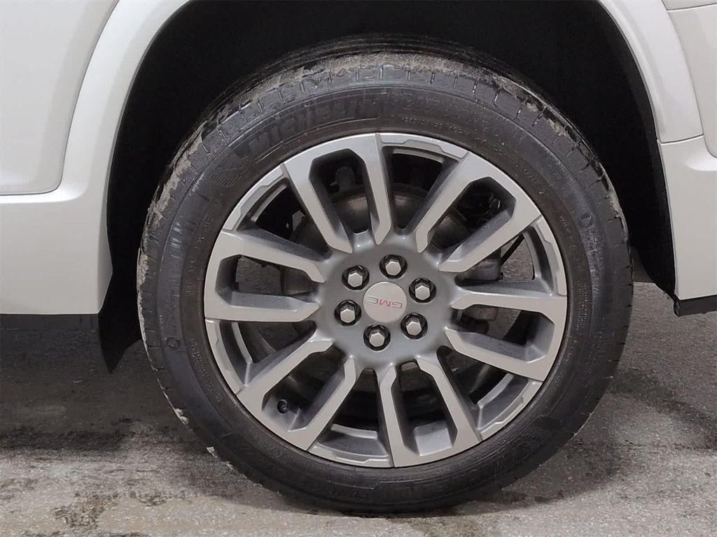 used 2021 GMC Acadia car, priced at $26,430