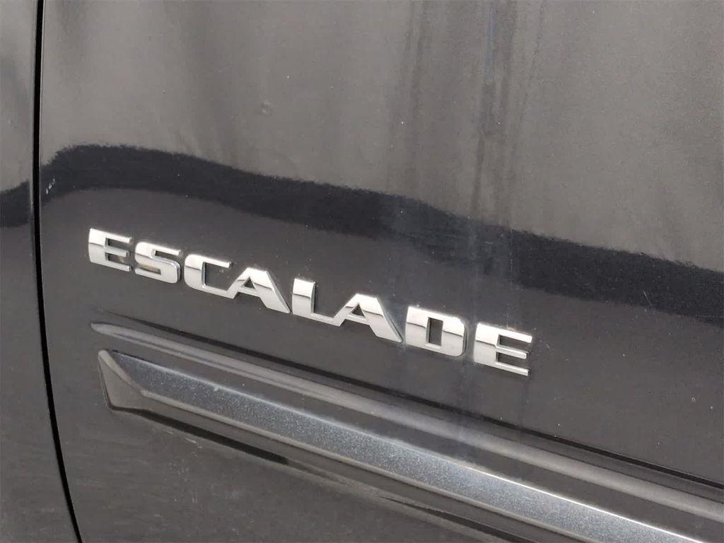 used 2012 Cadillac Escalade car, priced at $9,000