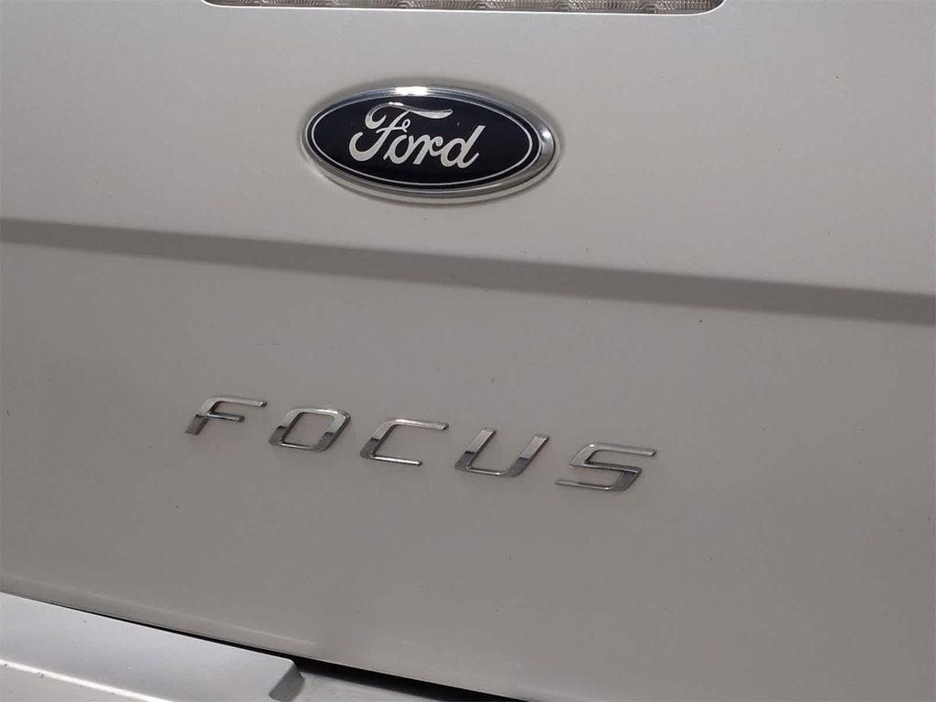 used 2010 Ford Focus car, priced at $2,400