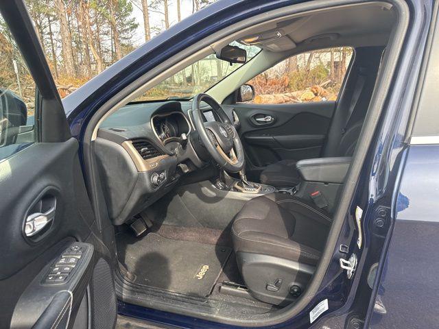 used 2016 Jeep Cherokee car, priced at $14,789