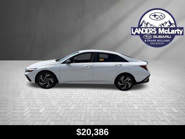 used 2025 Hyundai Elantra car, priced at $20,386