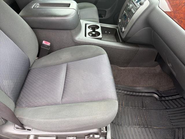 used 2012 GMC Yukon car, priced at $12,000