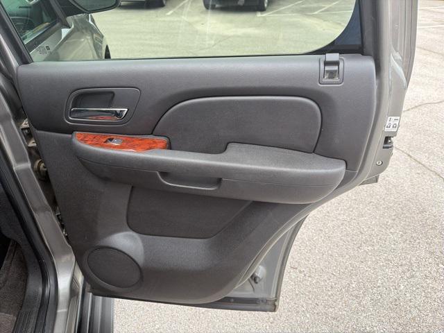 used 2012 GMC Yukon car, priced at $12,000