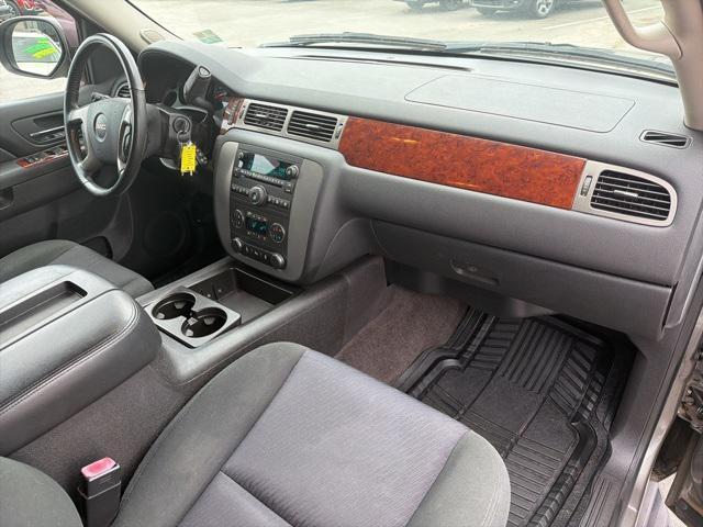 used 2012 GMC Yukon car, priced at $12,000