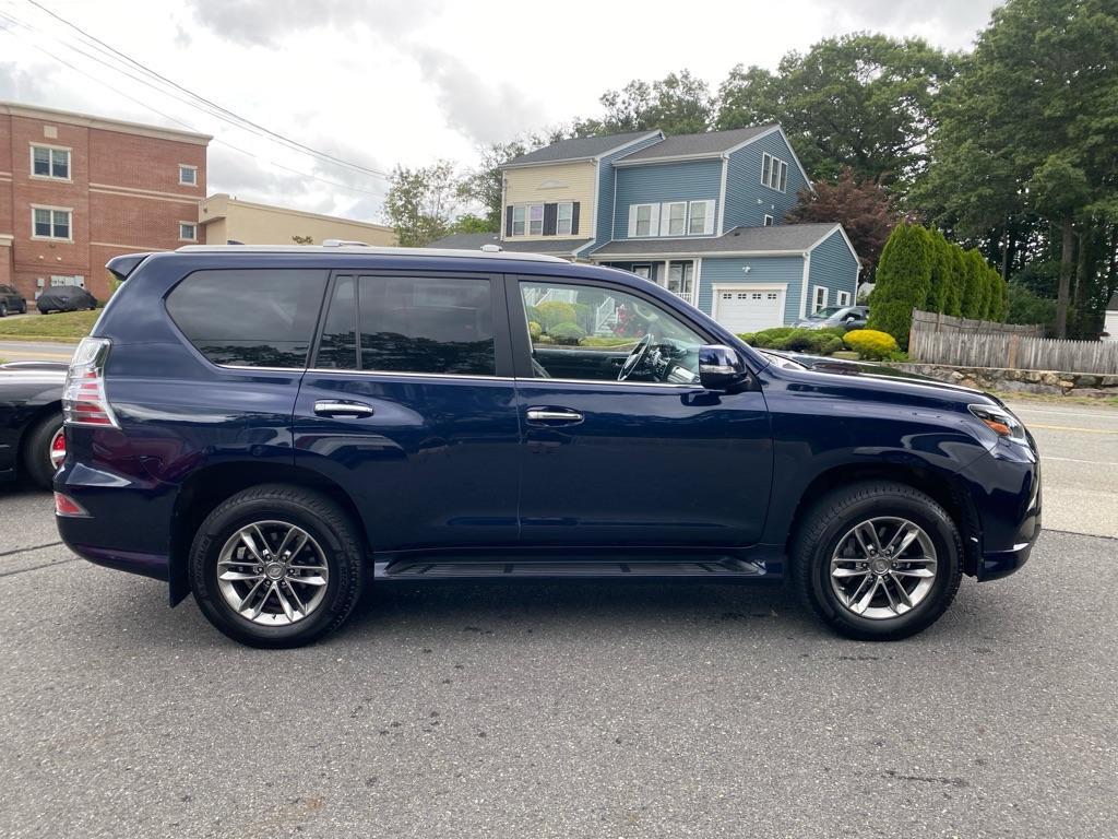 used 2022 Lexus GX 460 car, priced at $46,599
