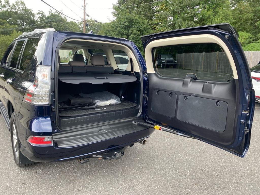 used 2022 Lexus GX 460 car, priced at $46,599