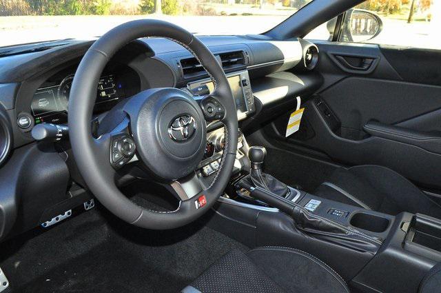 new 2025 Toyota GR86 car, priced at $40,422