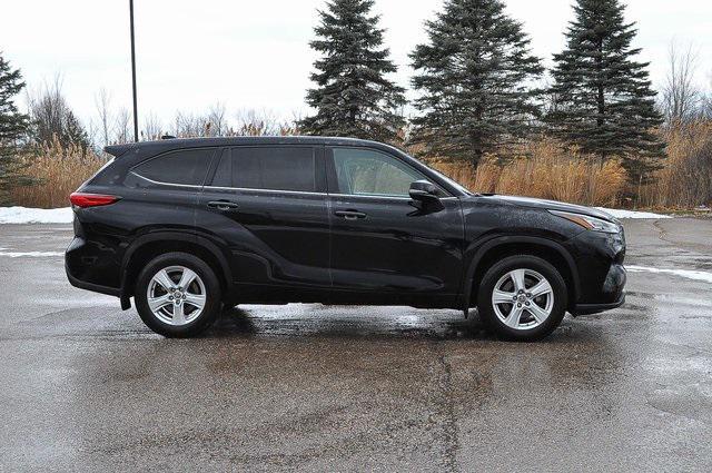 used 2020 Toyota Highlander car, priced at $21,710