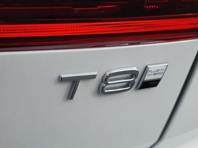 new 2026 Volvo XC60 Plug-In Hybrid car, priced at $76,295