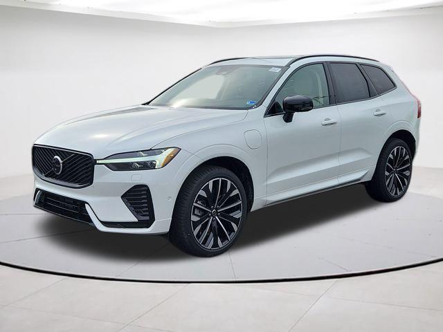 new 2026 Volvo XC60 Plug-In Hybrid car, priced at $76,295