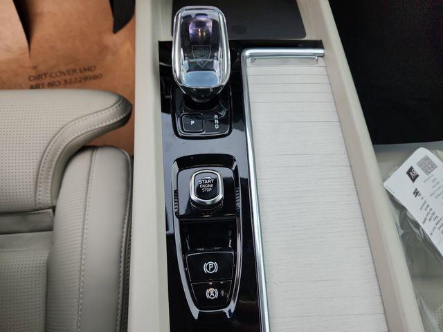 new 2026 Volvo XC60 car, priced at $63,195