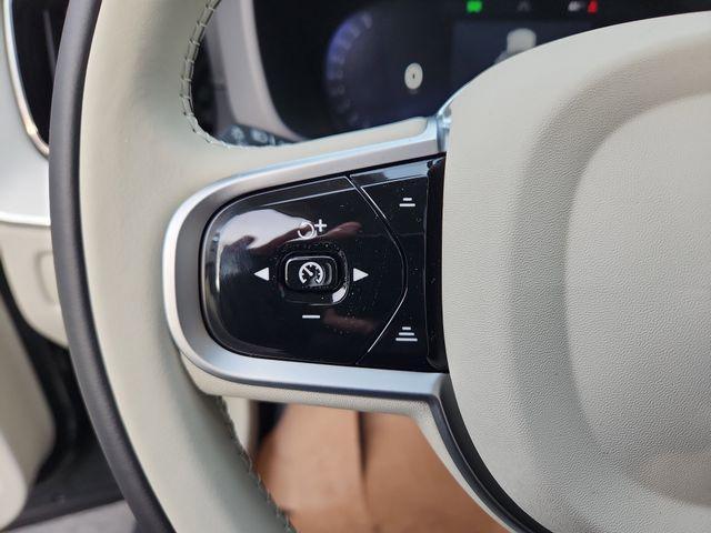 new 2026 Volvo XC60 car, priced at $63,195