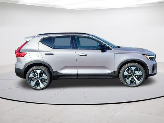 new 2026 Volvo XC40 car, priced at $51,255